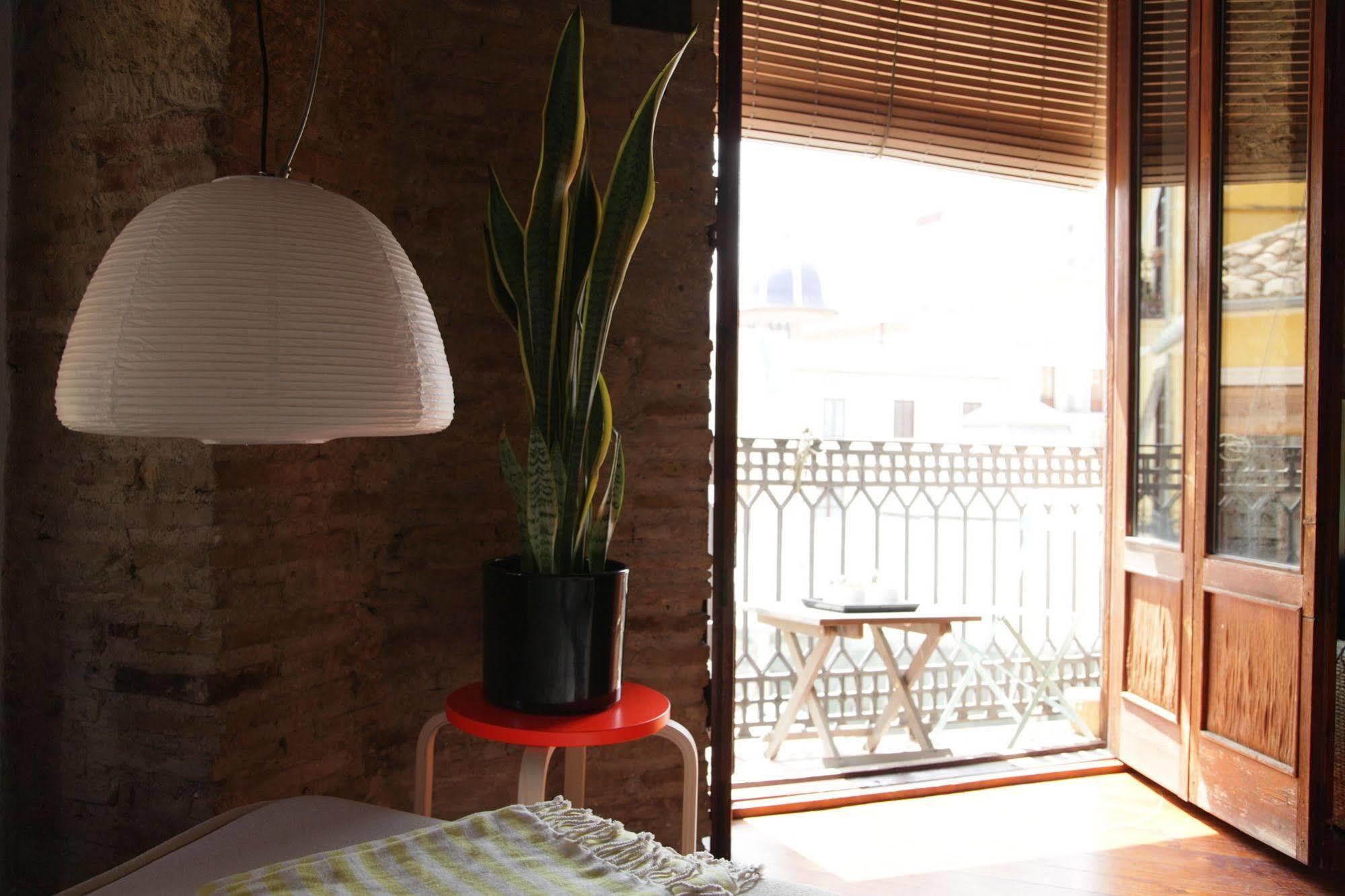 Ferienwohnung Bubuflats Mossen Valencia Exterior foto